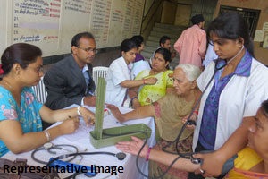 https://1ngo.sgp1.digitaloceanspaces.com/media/Emmanuel/1NGO-00080-Emmanuel-healthcamp.jpg