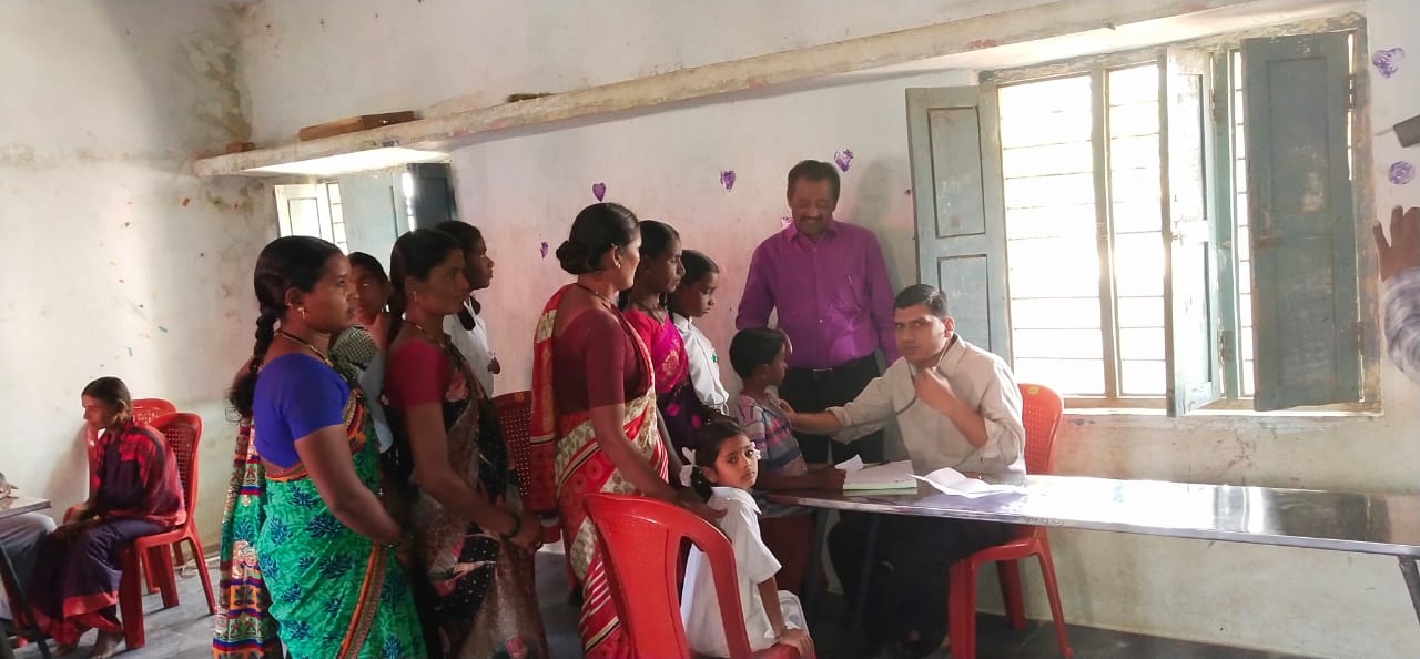https://1ngo.sgp1.digitaloceanspaces.com/media/NCUI/MEDICAL_CHECKUP_FOR_WOMEN_AND_CHILDREN.jpg