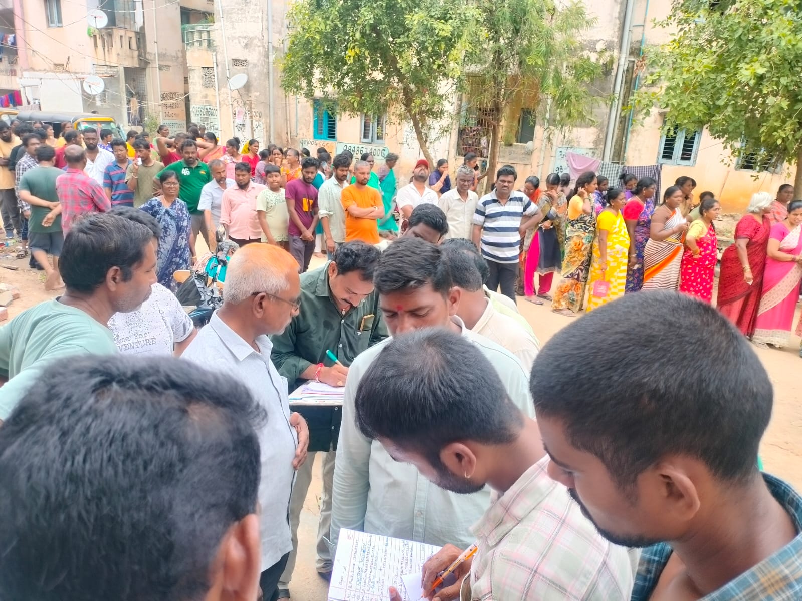 https://1ngo.sgp1.digitaloceanspaces.com/media/aidkhammam/bba0bcf7-4967-4587-ac74-3b0e902e80de.jpg