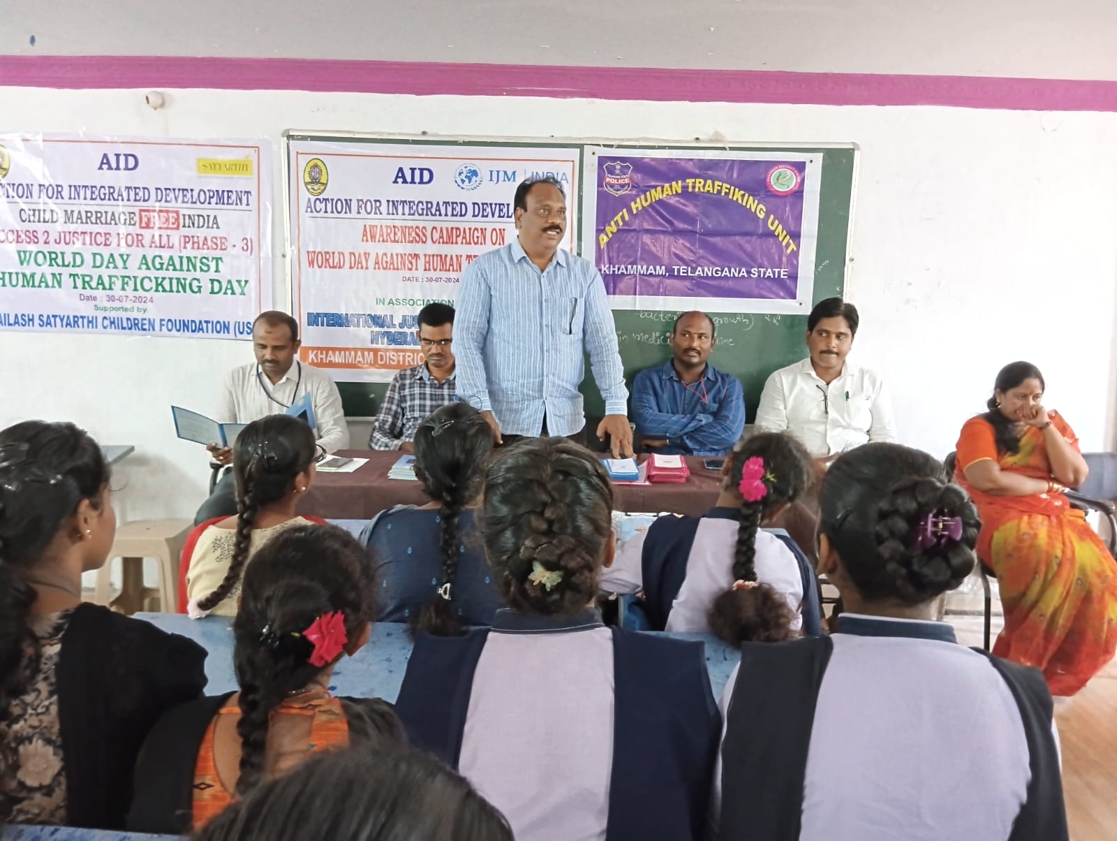 https://1ngo.sgp1.digitaloceanspaces.com/media/aidkhammam/f73474bd-4e83-414d-986b-07b2554465f8.jpg