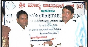 https://1ngo.sgp1.digitaloceanspaces.com/media/ammact/1NGO-00224_Amma_charitable_trust_certificate_distribution_image.jpg