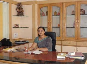 https://1ngo.sgp1.digitaloceanspaces.com/media/ashwini/1NGO-000018-Ashwini_Medical_Hospital-Board_members-Mrs._Sujatha_Raghavendra.jpg