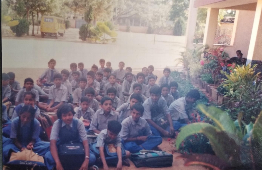 https://1ngo.sgp1.digitaloceanspaces.com/media/irdt/1NGO-00312-Integrated_Rural_Development_Trust-Activities-Education_Programs.jpg