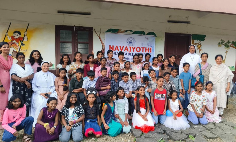https://1ngo.sgp1.digitaloceanspaces.com/media/navajyothi/7485be0661.jpg