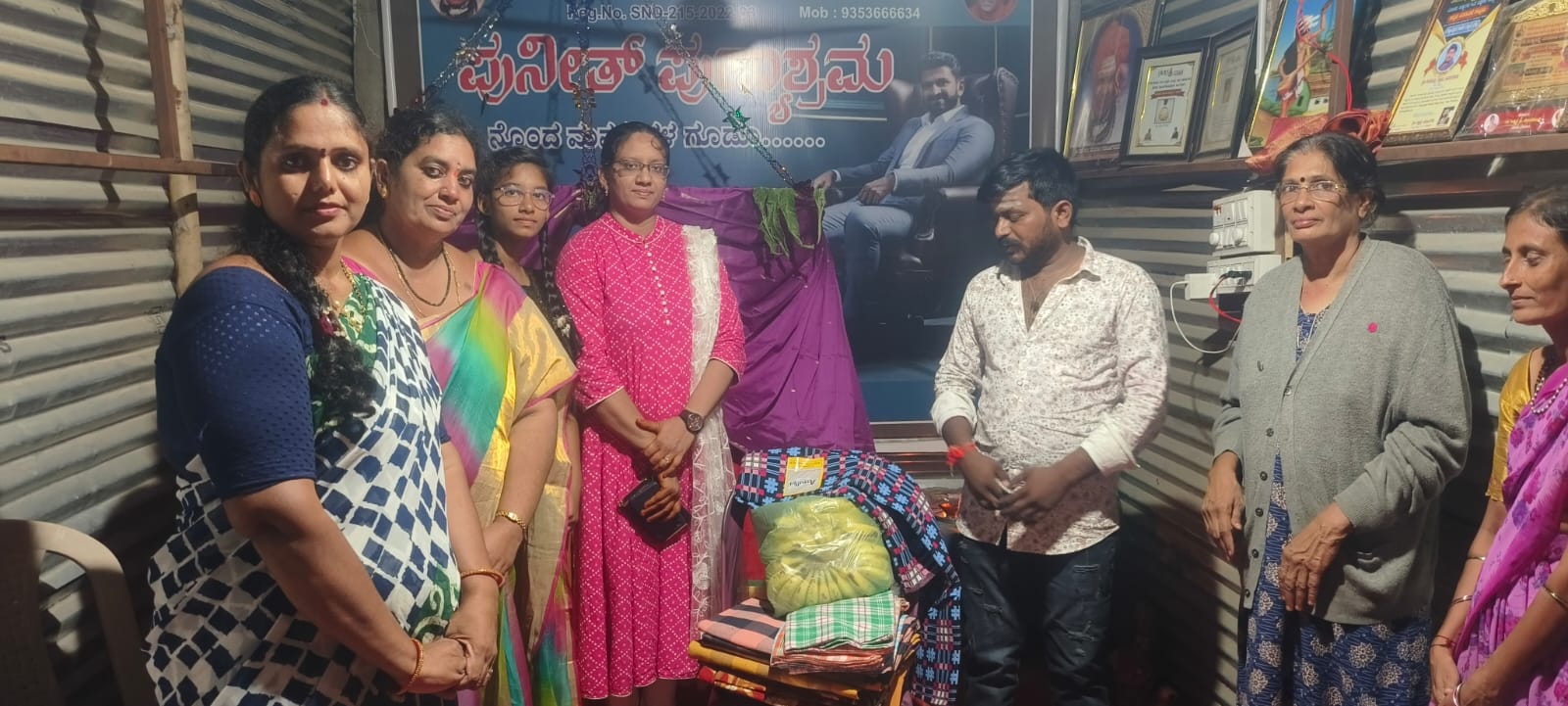 https://1ngo.sgp1.digitaloceanspaces.com/media/puneethtrust/IMG-20231128-WA0033.jpg