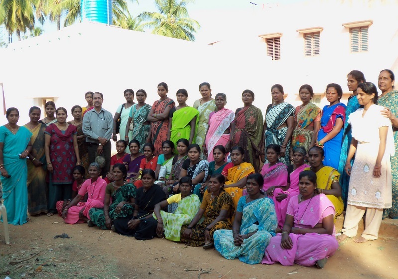 https://1ngo.sgp1.digitaloceanspaces.com/media/rds/1NGO-00301-Rural_Development_Society-About_us-SHG_Groups.jpg