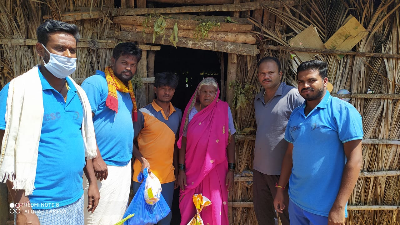 https://1ngo.sgp1.digitaloceanspaces.com/media/youths/20200401_Food_Kit_Delivery.jpg