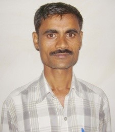 https://1ngo.sgp1.digitaloceanspaces.com/media/yuvashakti/1NGO-00342-Yuvashakti_Grameen_Abhivruddi_Samsthe-Board_Members-Member-2.jpg